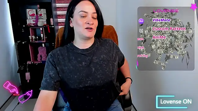 sara_goodgirl13's cam snapshot