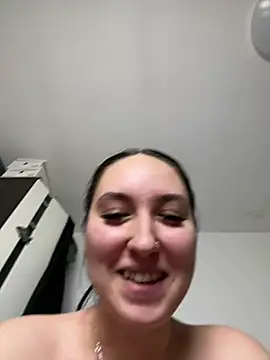 Lucy_doll22's cam snapshot