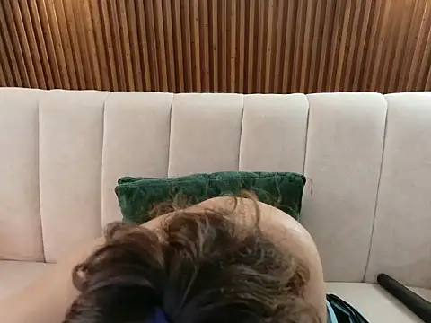 dirty_feelena's cam snapshot