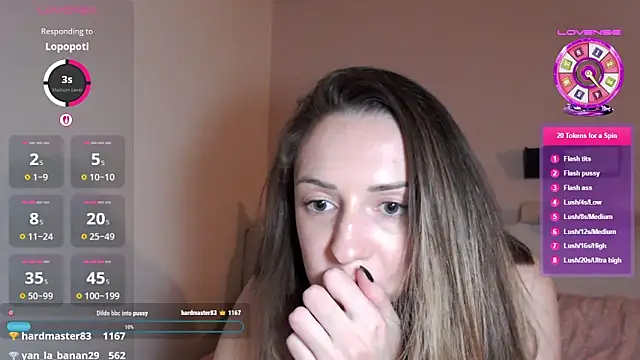 jolieroseeparis live sex cam