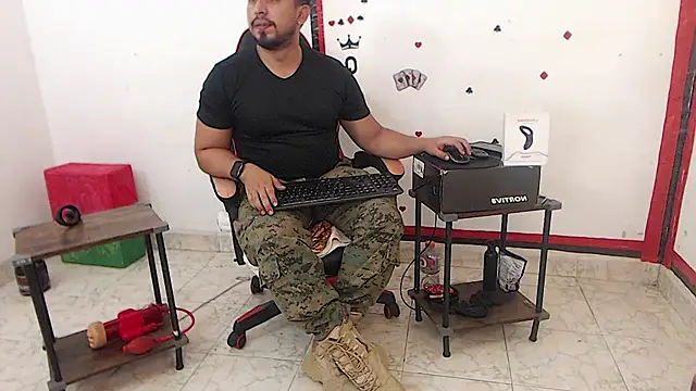 KalethBigDick's cam snapshot