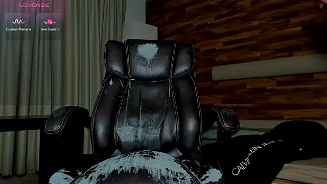 MateoBenjaminX's cam snapshot