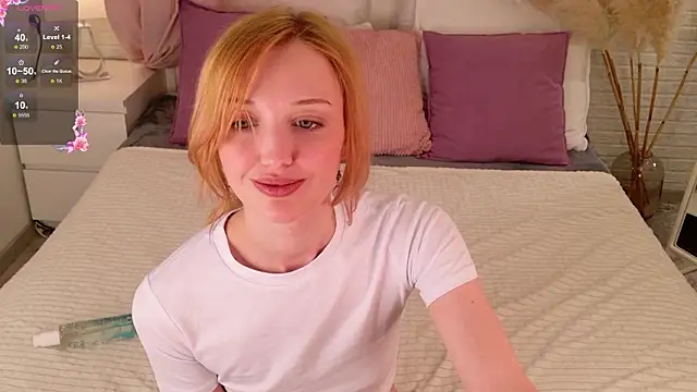 Helena_Amour's cam snapshot