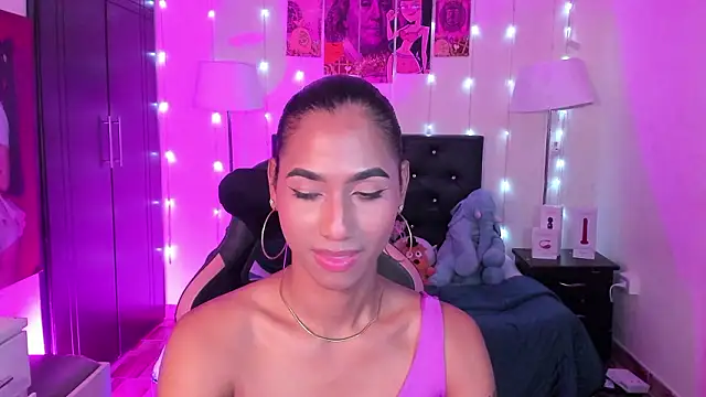 Alissemasiel's cam snapshot