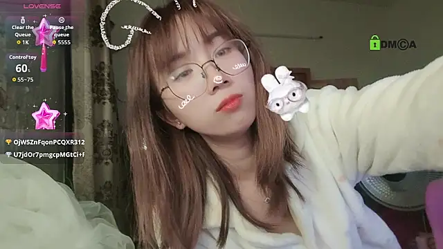 Lili_666 live sex cam