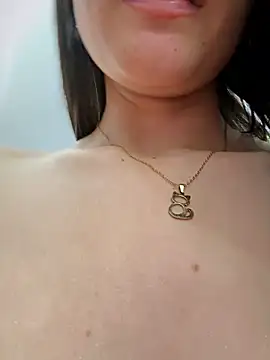 CHARLOTTE__05's cam snapshot