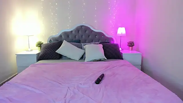 CamillaDreamer's cam snapshot