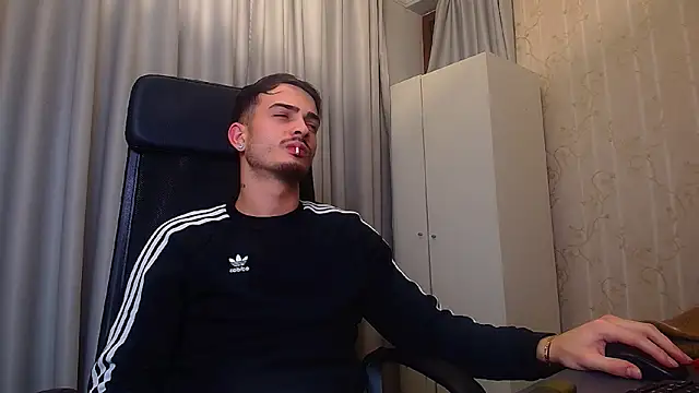 BrandonTate live sex cam