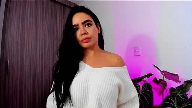 Sara_Leblanc's cam snapshot