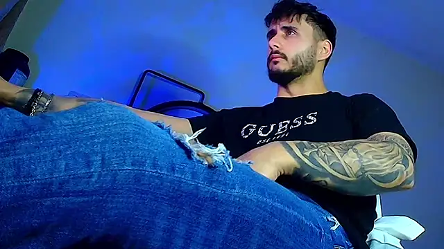 XanderCage99 live sex cam