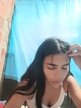 triana-hot18's cam snapshot