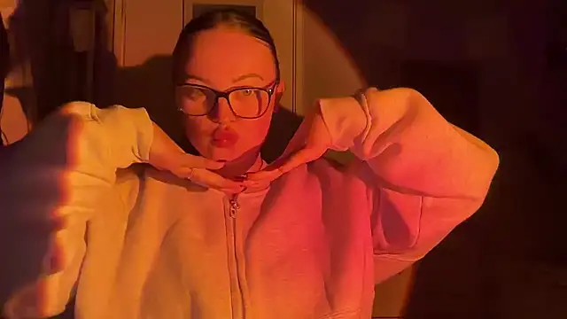 SexySashaxox live sex cam