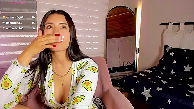 laila__sub_'s cam snapshot