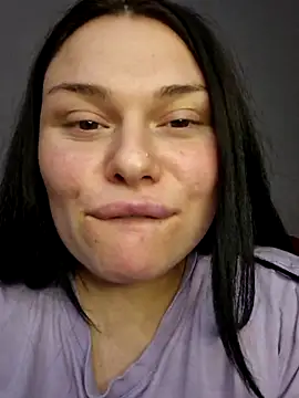 9Alice's cam snapshot