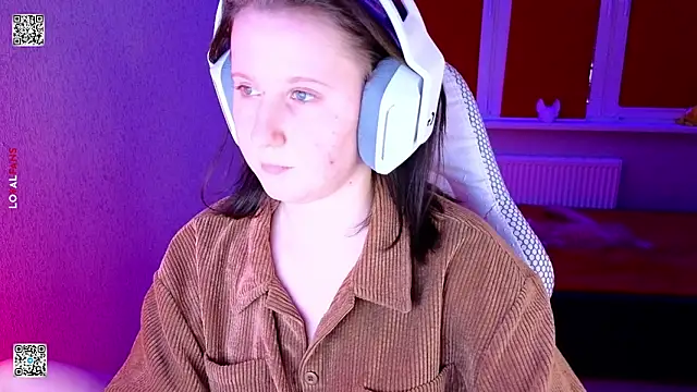 mon_lola's cam snapshot