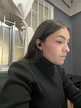 Alyha_Cortes's cam snapshot