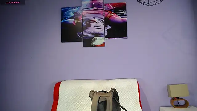 sophia_ny's cam snapshot