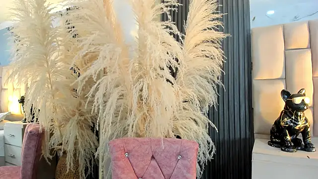 cloesummerr_'s cam snapshot