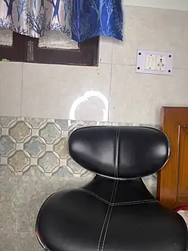 Oh_Priya live sex cam