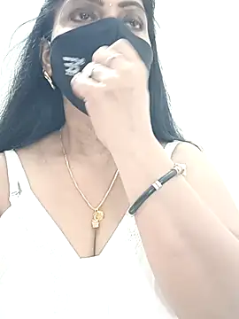 shivani27's cam snapshot