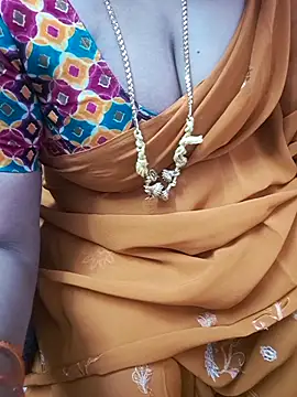 Tamil_Ammani's cam snapshot