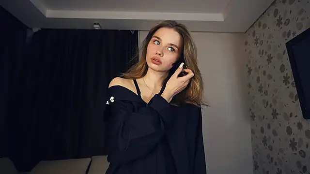 EarthaStinett's cam snapshot