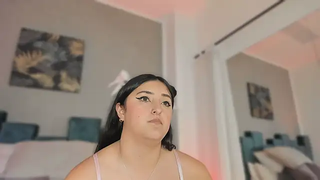 Kathia_Morelli's cam snapshot