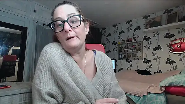 Mrs-Ivy live sex cam