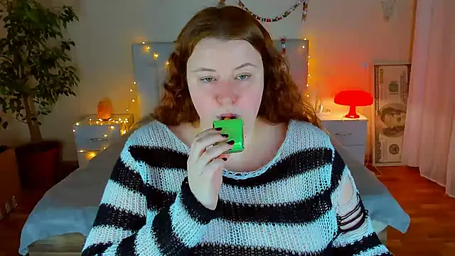 PolinaSalvatore's cam snapshot