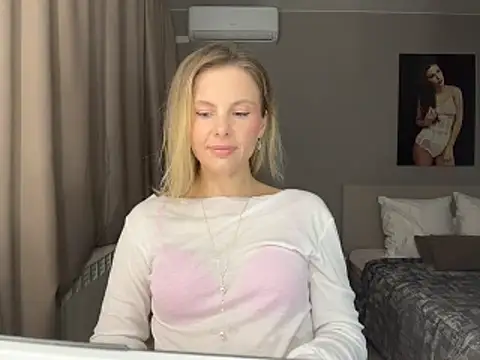 sirena124's cam snapshot