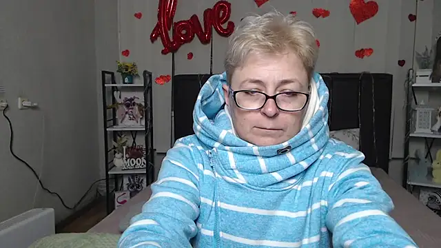 EmiliaGree's cam snapshot