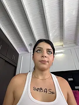 ArieliciousXXX's cam snapshot