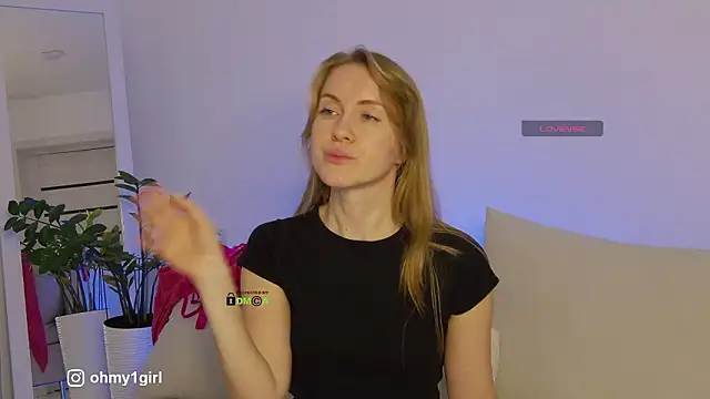 Fallinlove1 live sex cam