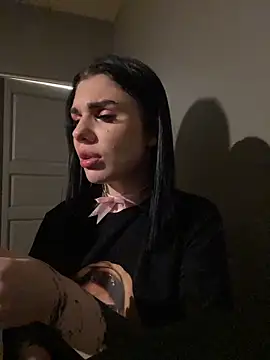 MaeveMoon's cam snapshot