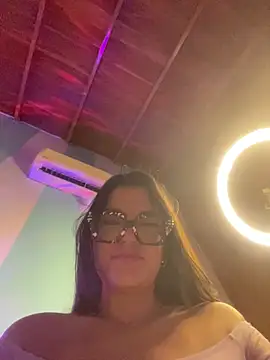 alilith's cam snapshot