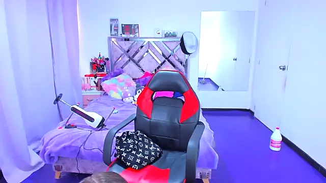 Luna_Analya's cam snapshot