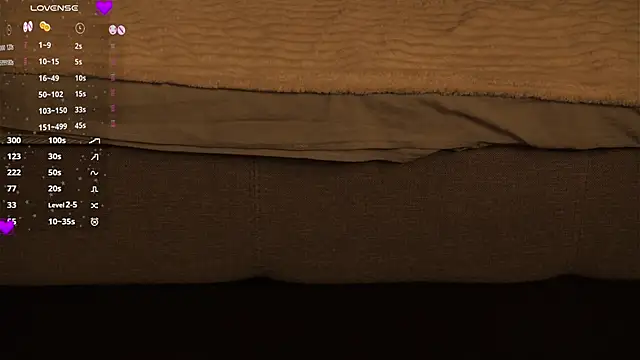 KarynPettas live sex cam