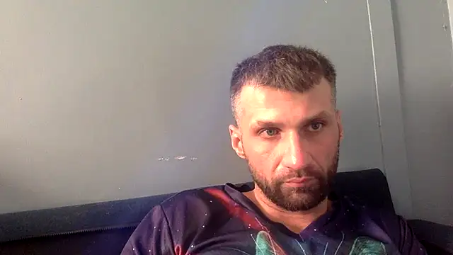 sexyhotstud12 live sex cam