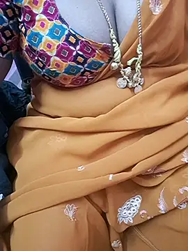 Tamil_Ammani's cam snapshot