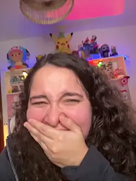 Sweet_sully__ live sex cam