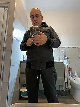 sempreilmio2 live sex cam