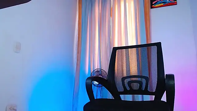 DanteSantoro live sex cam