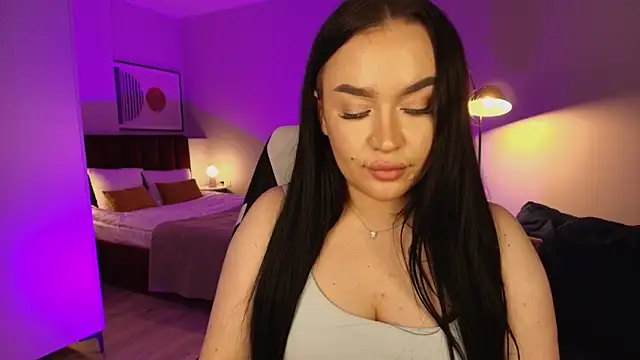 tinafox_'s cam snapshot