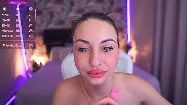 KristiiMax live sex cam