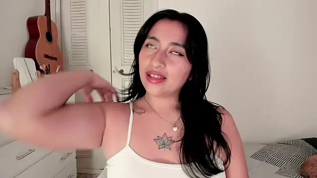 LisaHadwin's cam snapshot