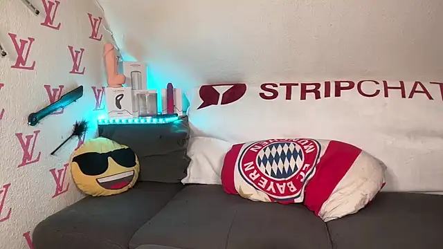 Cookieboy88 live sex cam