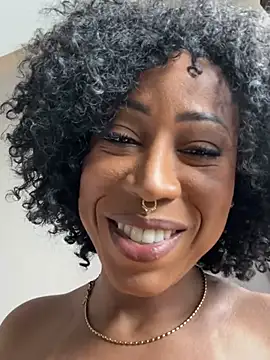 dianagolley420's cam snapshot