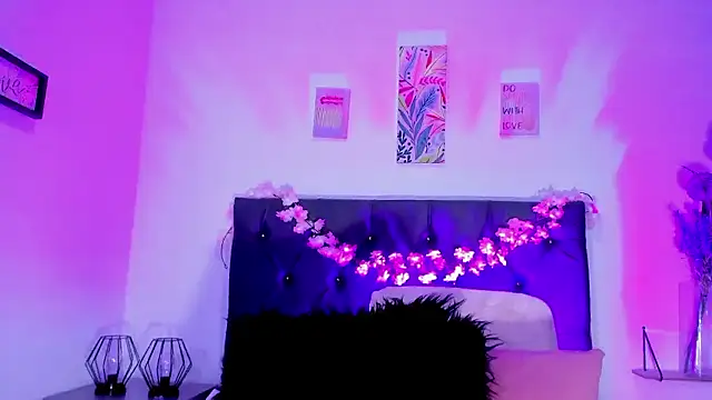 SagiraBelle's cam snapshot