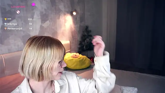 KellePourier's cam snapshot