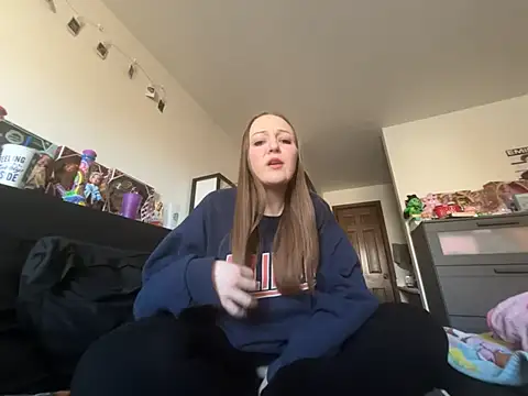 prettygirltracy_12's cam snapshot